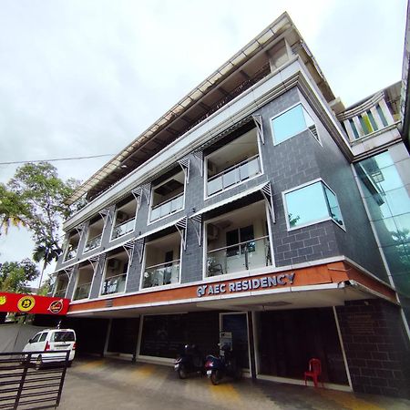 Aec Residency Hotel Alappuzha ภายนอก รูปภาพ