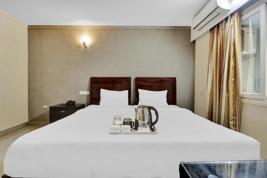 Aec Residency Hotel Alappuzha ภายนอก รูปภาพ