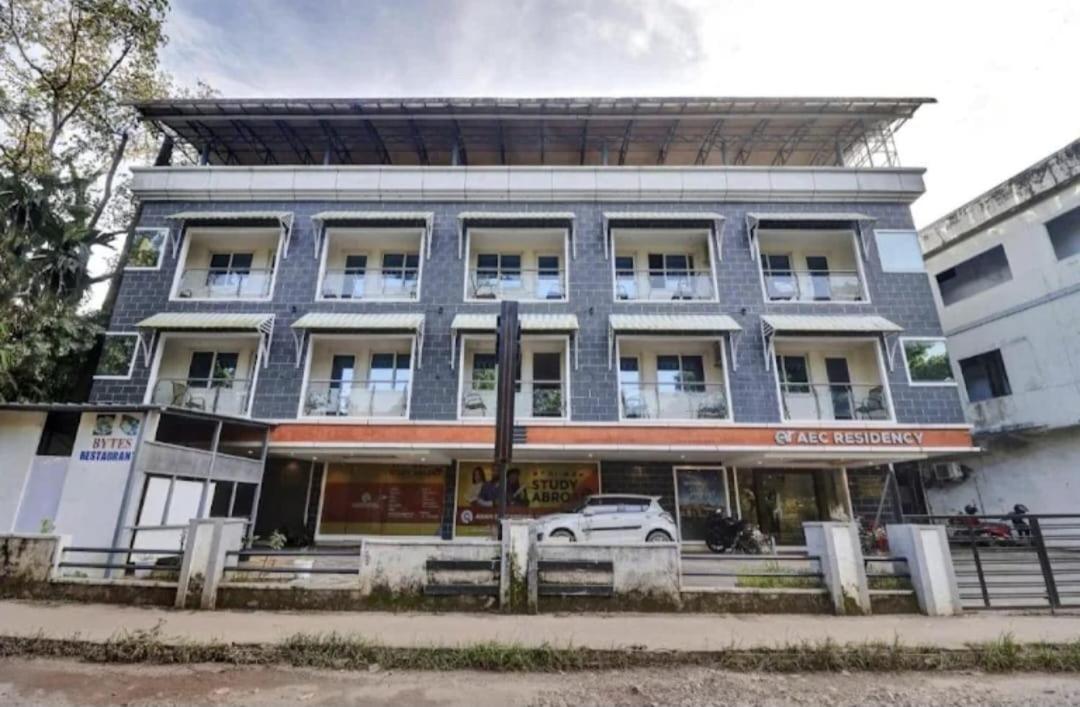 Aec Residency Hotel Alappuzha ภายนอก รูปภาพ