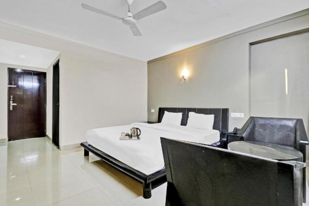 Aec Residency Hotel Alappuzha ภายนอก รูปภาพ